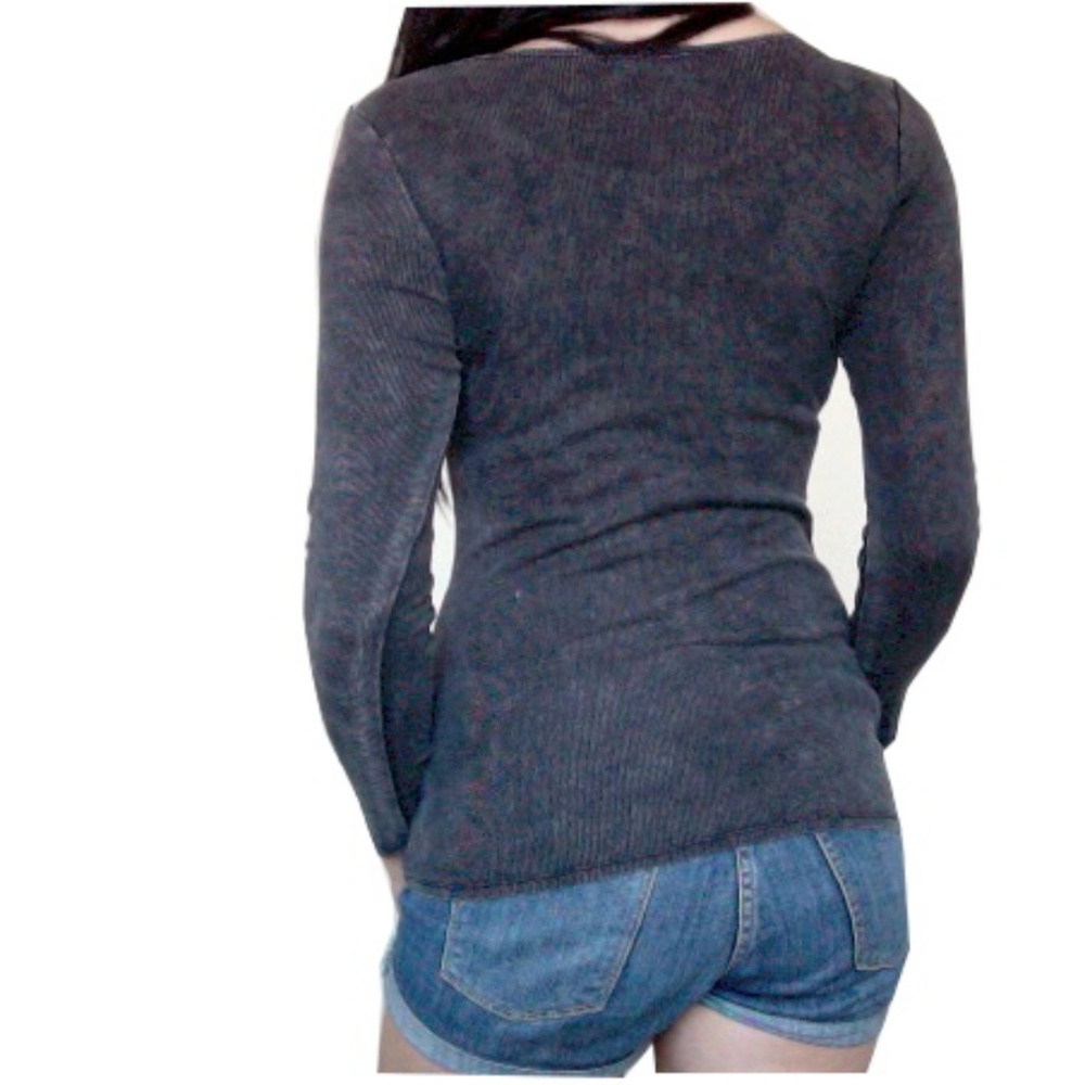 LAST 1* acid wash long sleeve sexy black shirt top - Picture 2 of 3